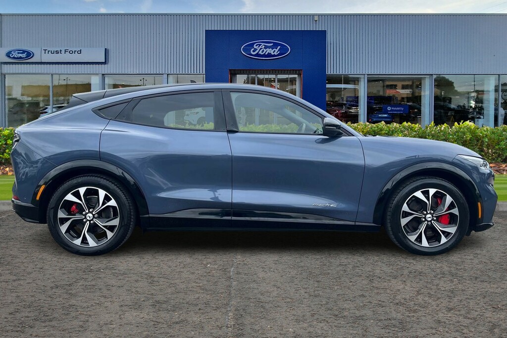 Ford Mustang Mach-E Extended Range 91Kwh Suv Aw Blue #3