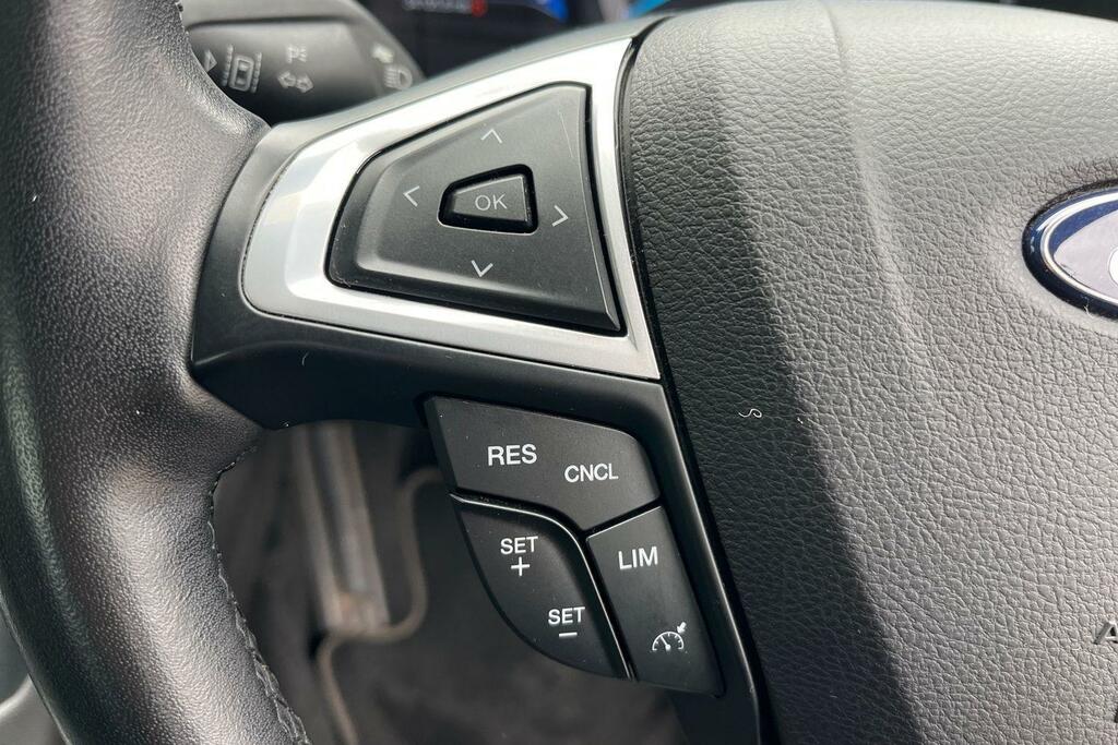 Ford Mondeo St-line Edition Ecoblue Red #30