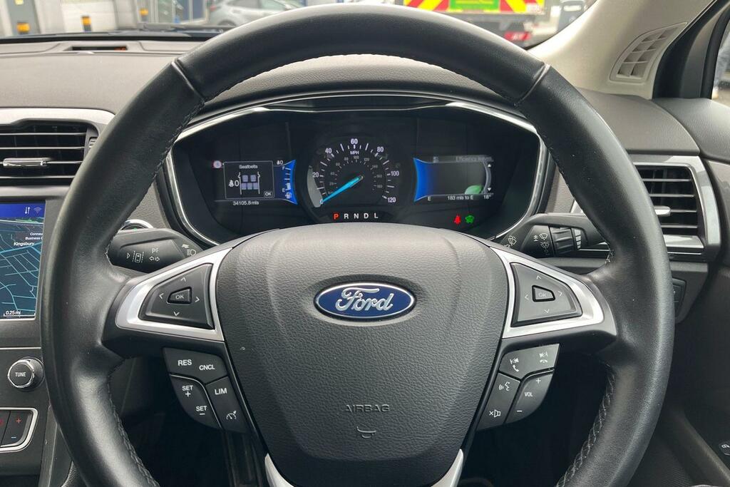 Ford Mondeo St-line Edition Ecoblue Red #12