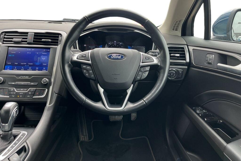 Ford Mondeo St-line Edition Ecoblue Red #11