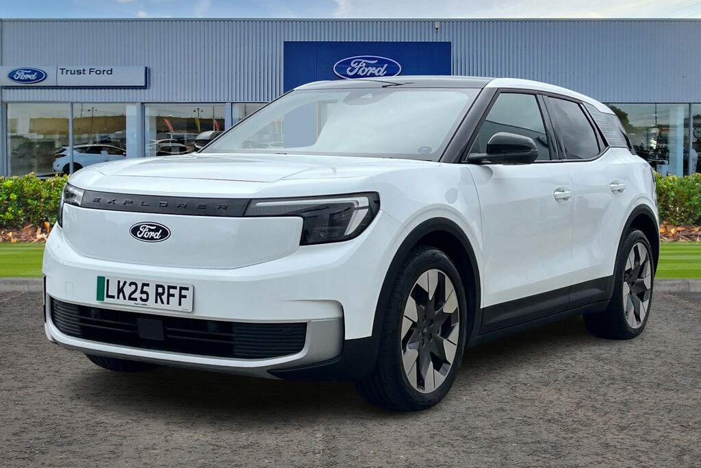 Ford Explorer Extended Range 77Kwh Premium Suv White #5