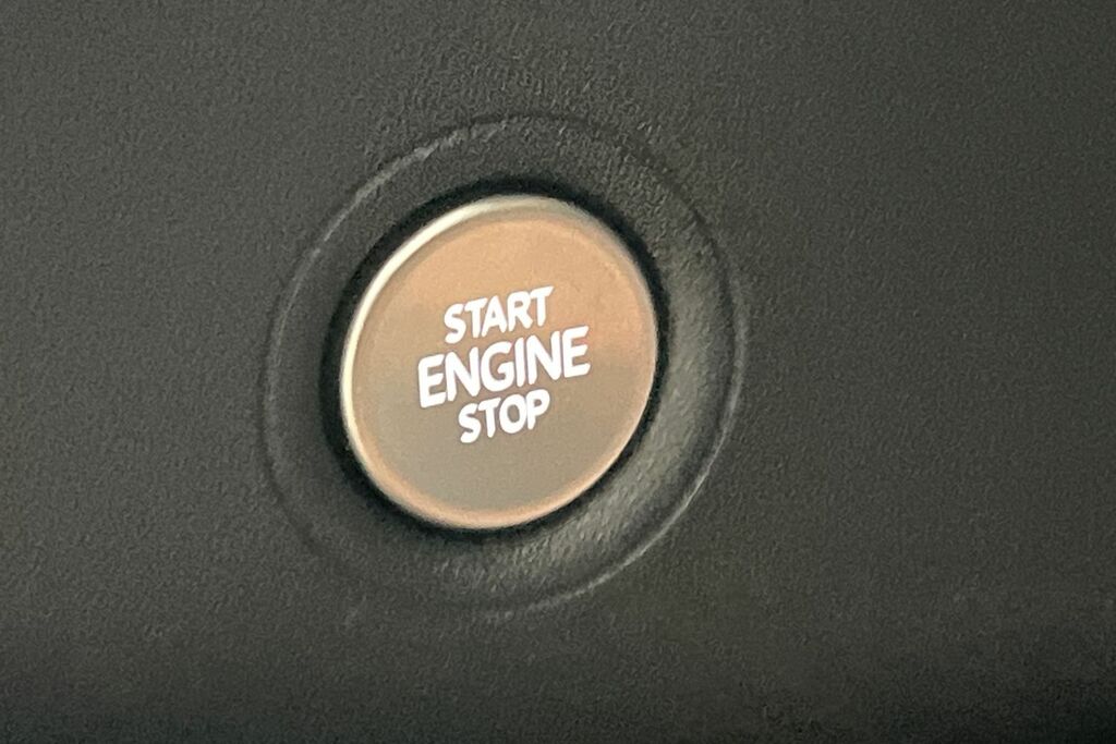 Ford Explorer 210Kw Select 77Kwh 2025 Grey #35