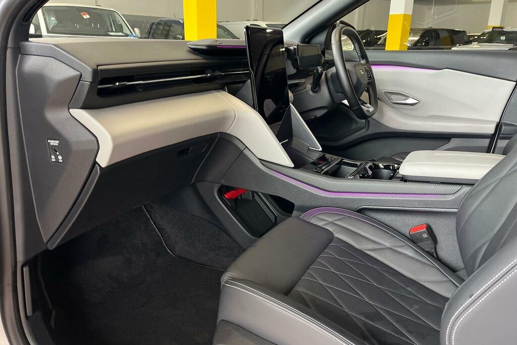 Ford Explorer 210Kw Select 77Kwh 2025 Grey #18