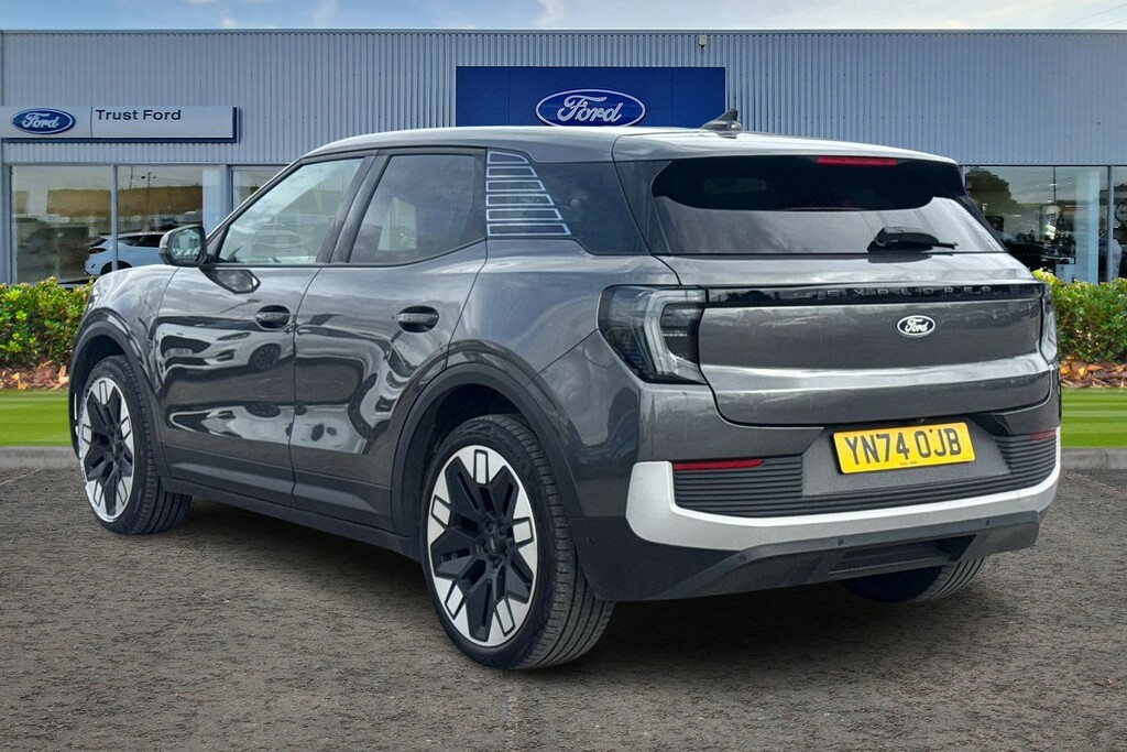 Ford Explorer Extended Range 79Kwh Premium Suv Grey #2
