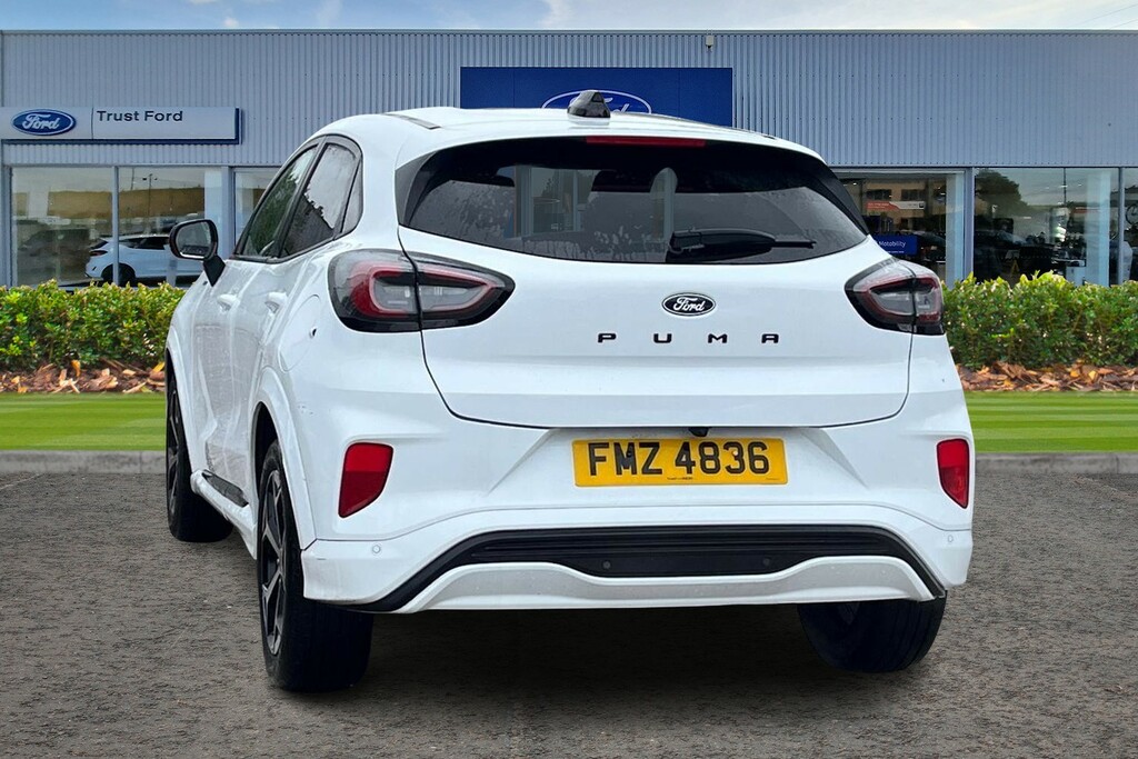 Ford Puma 1.0 Ecoboost Hybrid Mhev St-line White #2