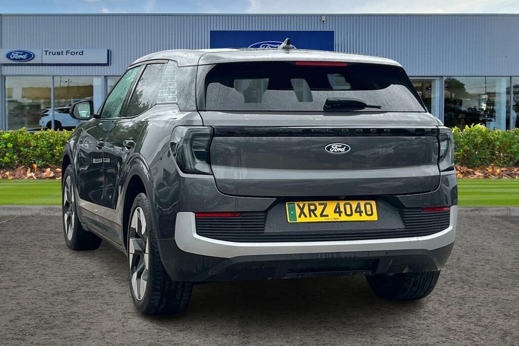 Ford Explorer 250Kw Premium 79Kwh Awd Grey #2