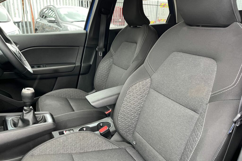 Renault Captur 1.6 E-tech Full Hybrid 145 Esprit Alpine Black #18
