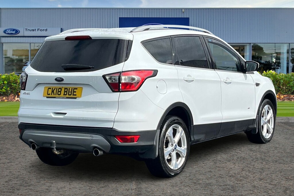 Ford Kuga 2.0 Tdci Ecoblue Zetec Suv White #4