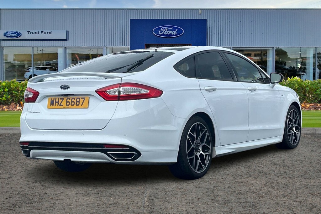 Ford Mondeo 2.0 Tdci 180 St-line Edition White #4