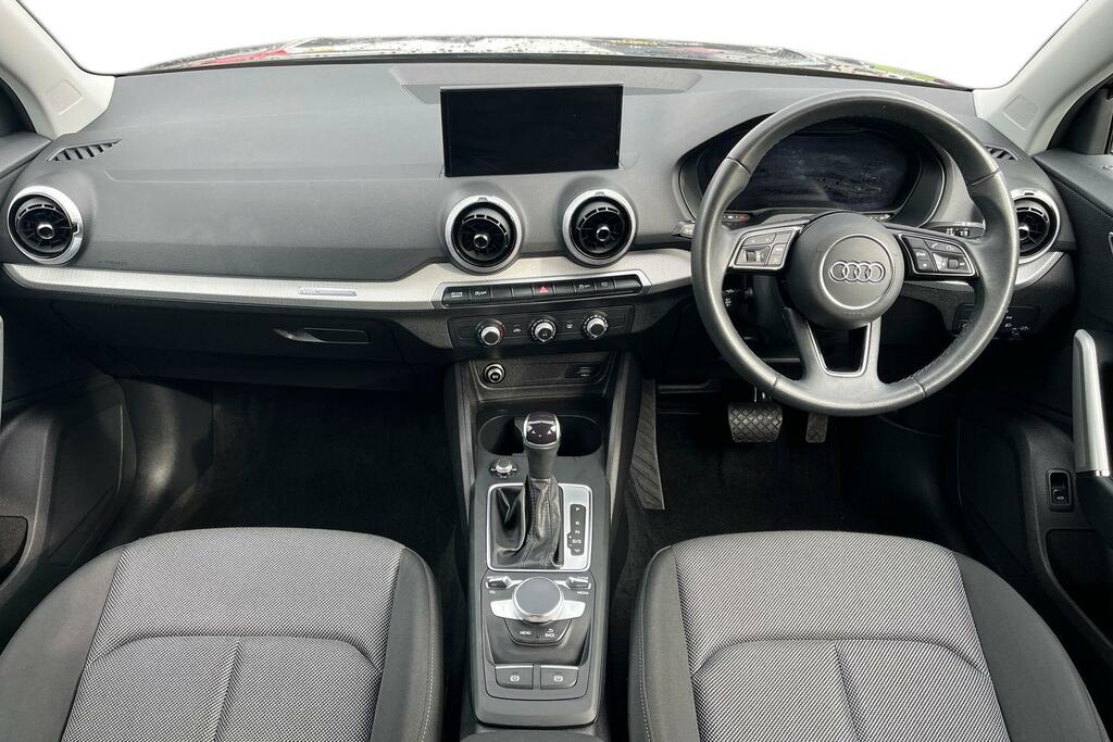 Audi Q2 35 Tfsi S Line Red #10