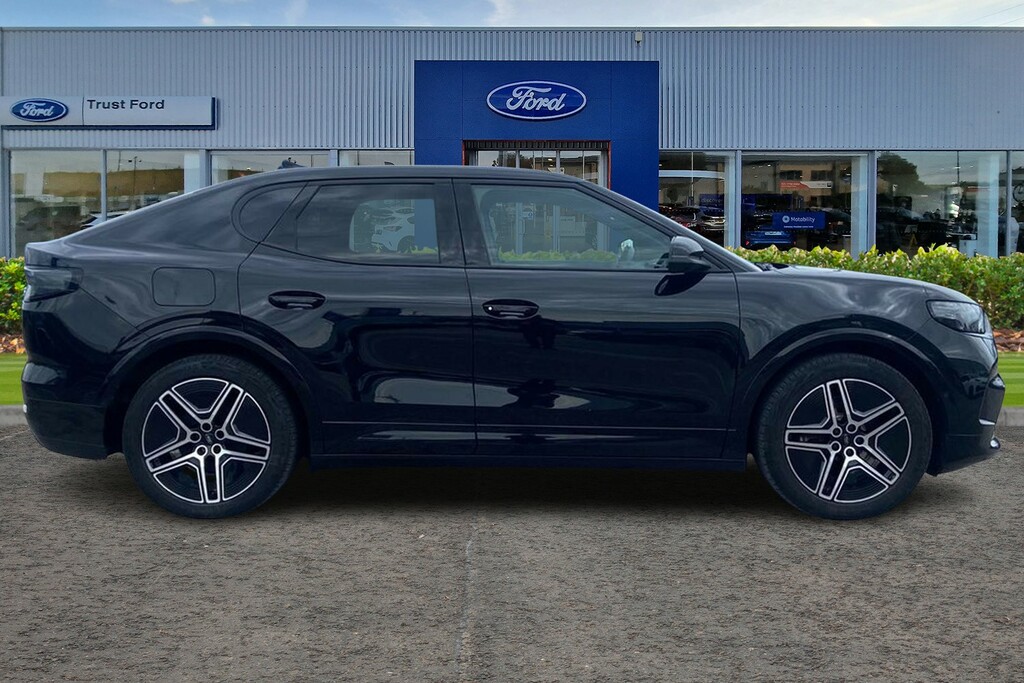 Ford Capri Extended Range 77Kwh Premium Suv Black #3