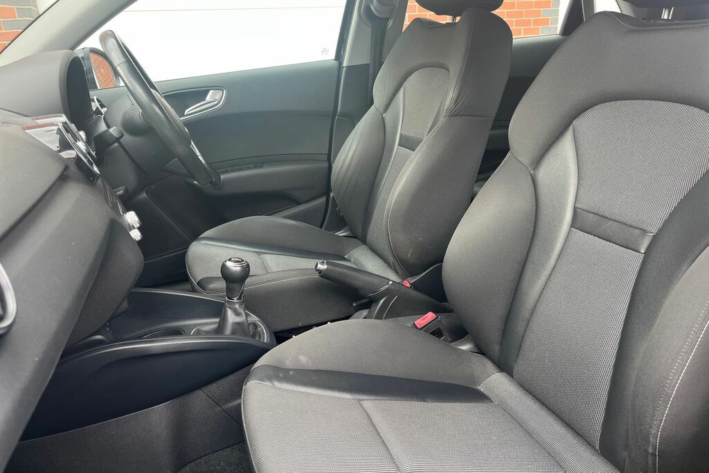 Audi A1 1.4 Tfsi Sport Black #19