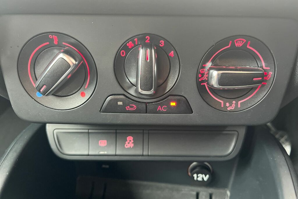 Audi A1 1.4 Tfsi Sport Black #33