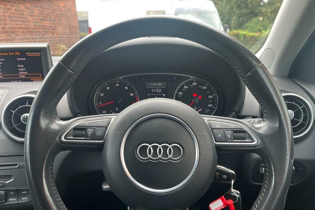 Audi A1 1.4 Tfsi Sport Black #12