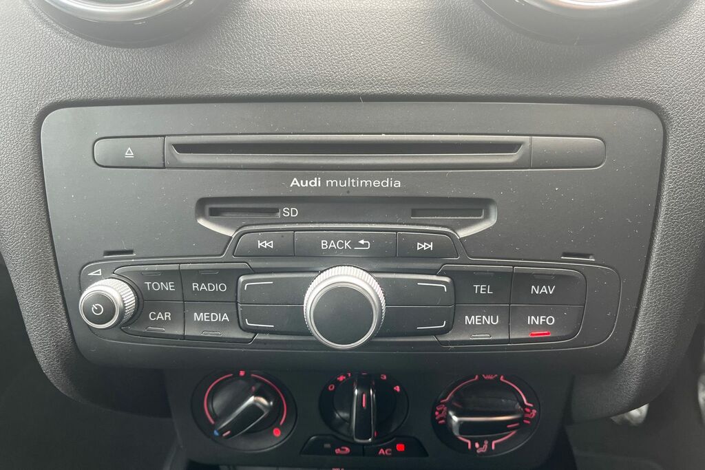 Audi A1 1.4 Tfsi Sport Black #32