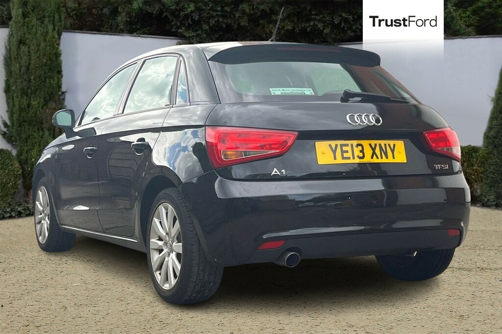 Audi A1 Sport Black #2