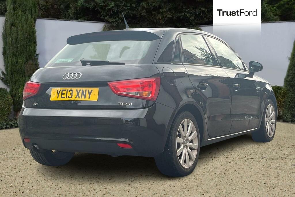 Audi A1 Sport Black #4