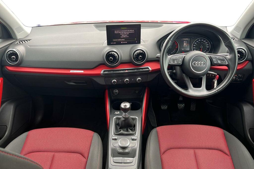 Audi Q2 Tdi Sport Black #10