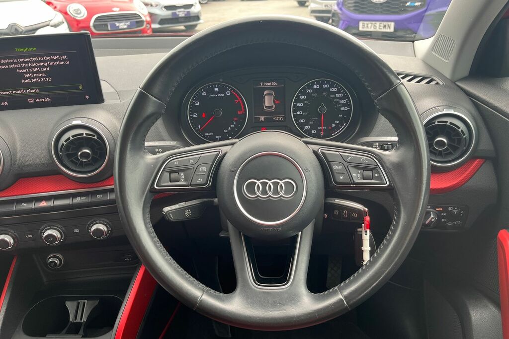 Audi Q2 Tdi Sport Black #12