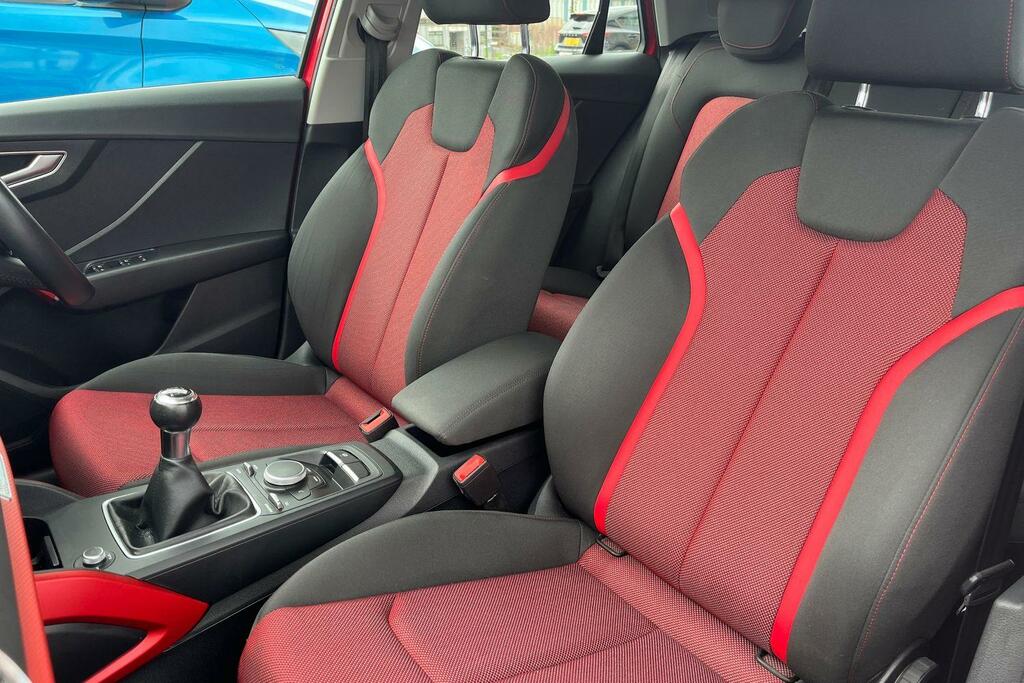 Audi Q2 Tdi Sport Black #19