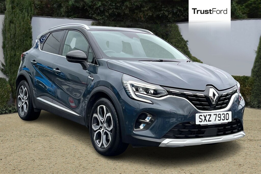 Renault Captur 1.6 E-tech Plug-in Hybrid 160 Techno Black