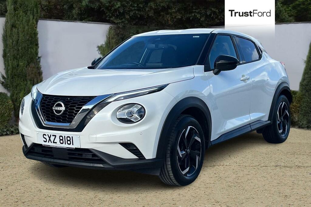 Nissan Juke Tekna Grey #5