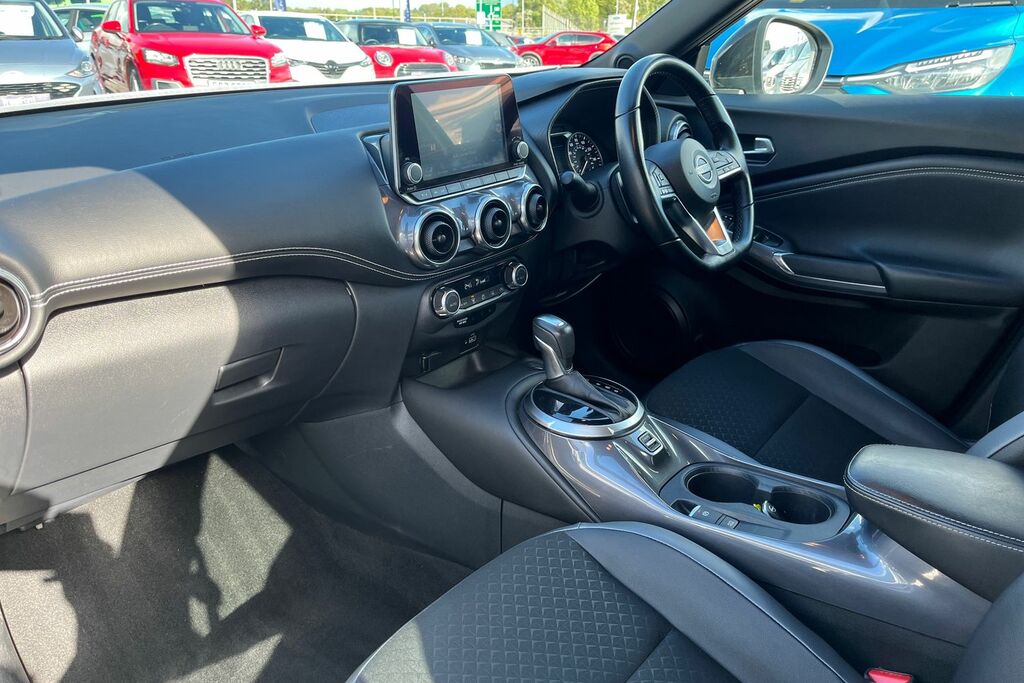Nissan Juke Tekna Grey #18
