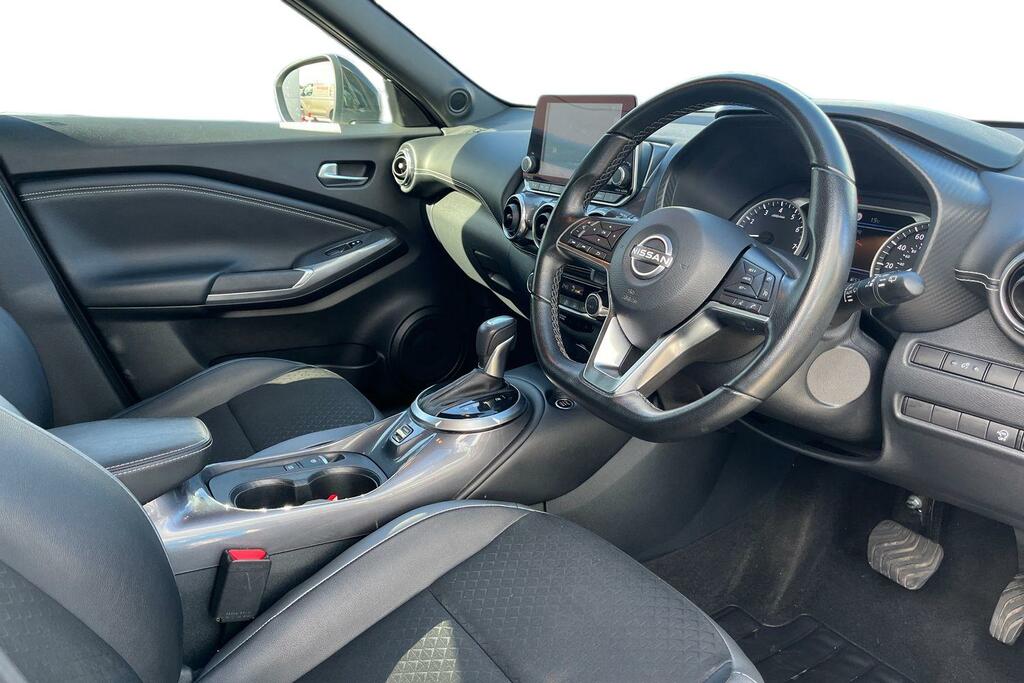 Nissan Juke Tekna Grey #9