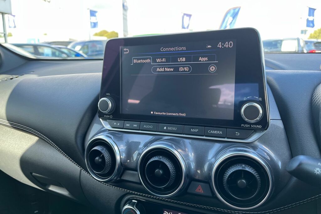 Nissan Juke Tekna Grey #38