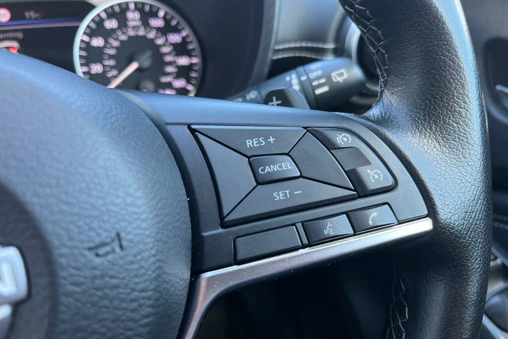Nissan Juke Tekna Grey #31