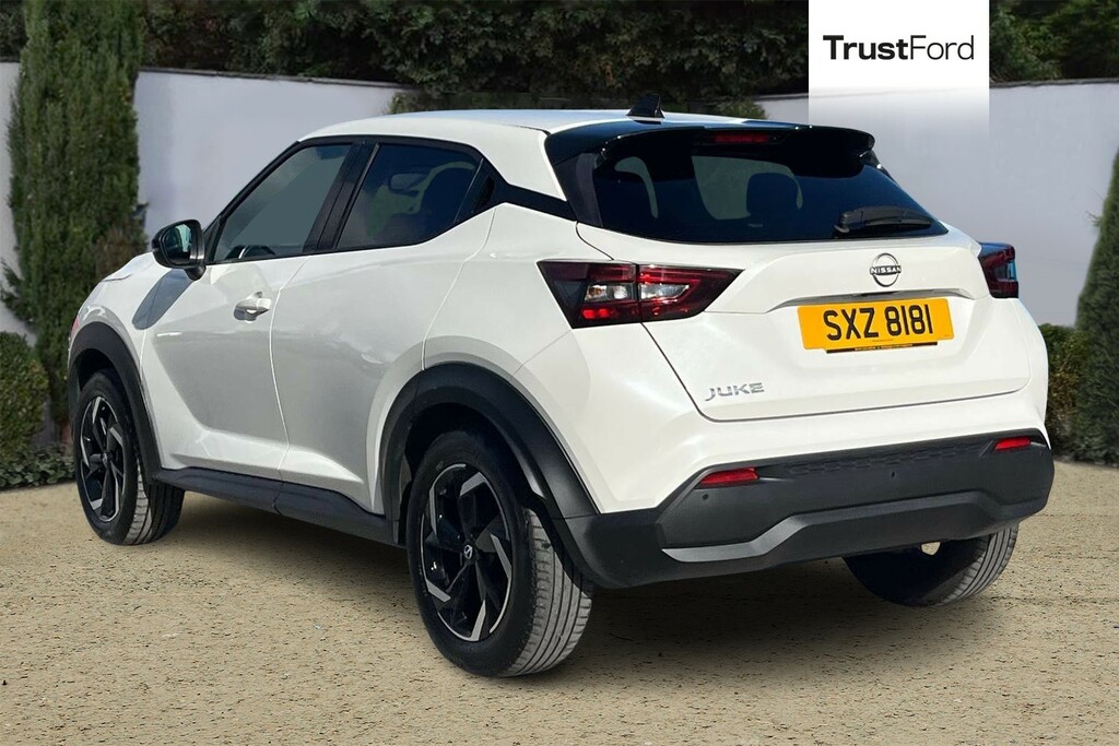 Nissan Juke Tekna Grey #2
