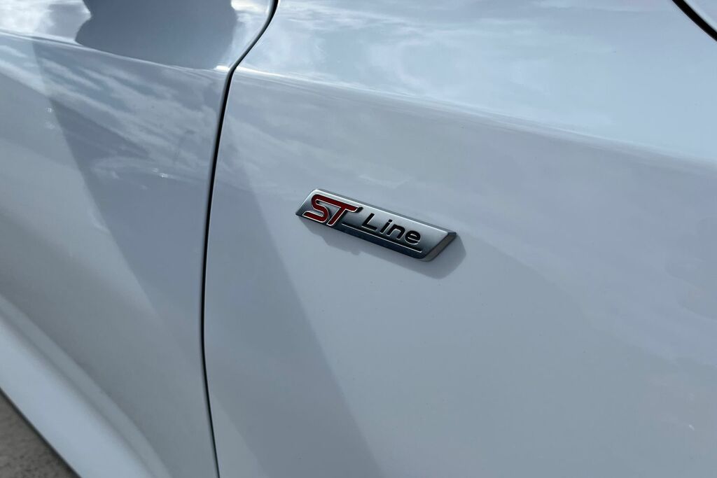 Ford Focus St-line 1.0 Mhev 155Ps Grey #26