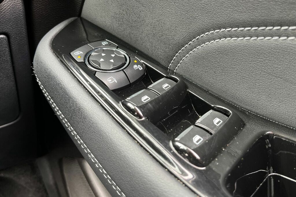 Ford Galaxy Titanium 2.5 Fhev 190Ps Black #16