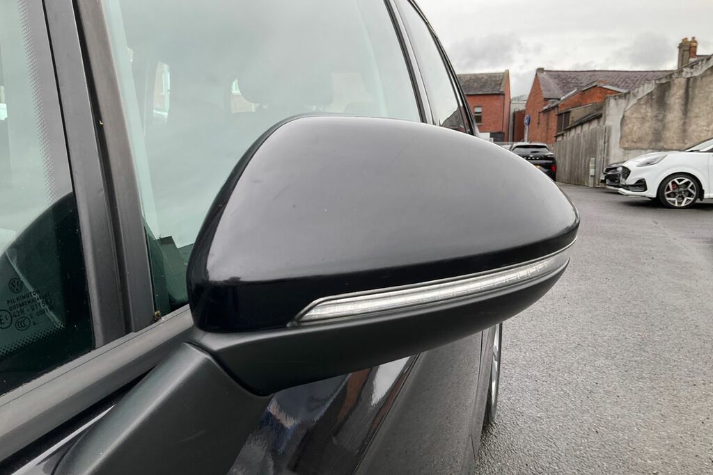 Volkswagen Golf SV Mpv Silver #38