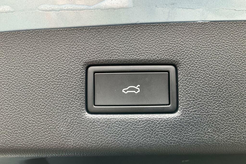 Ford Explorer 210Kw Premium 77Kwh 2025 Grey #38