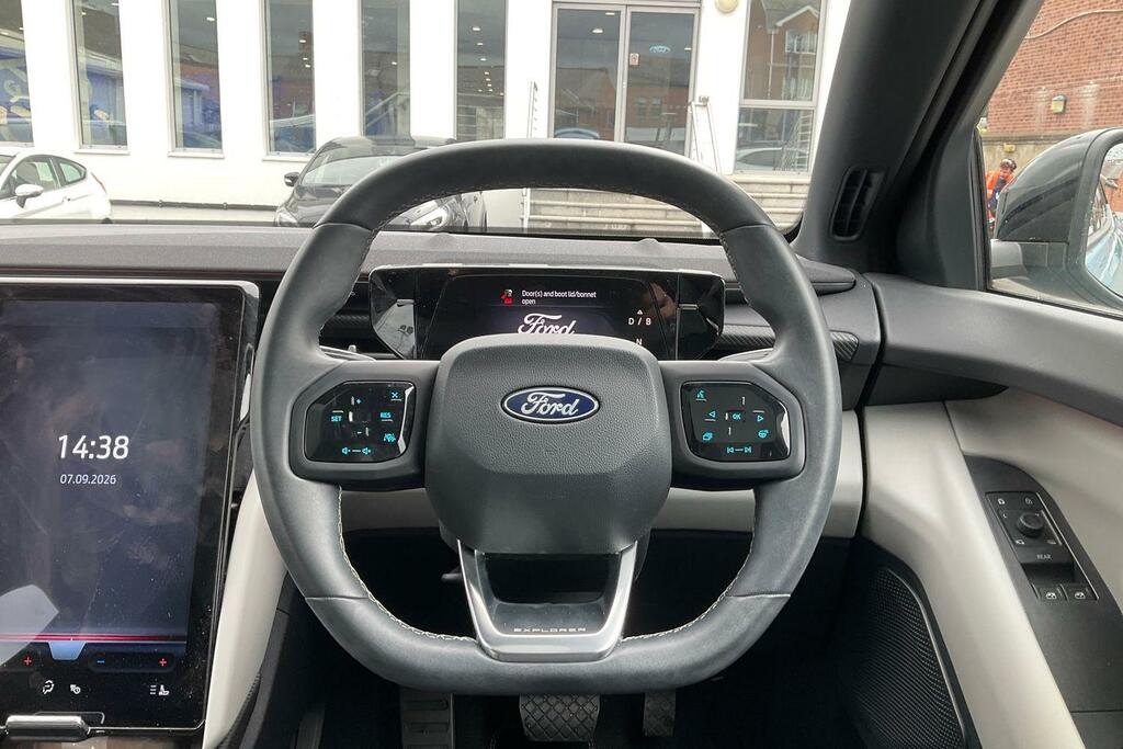 Ford Explorer 210Kw Premium 77Kwh 2025 Grey #12