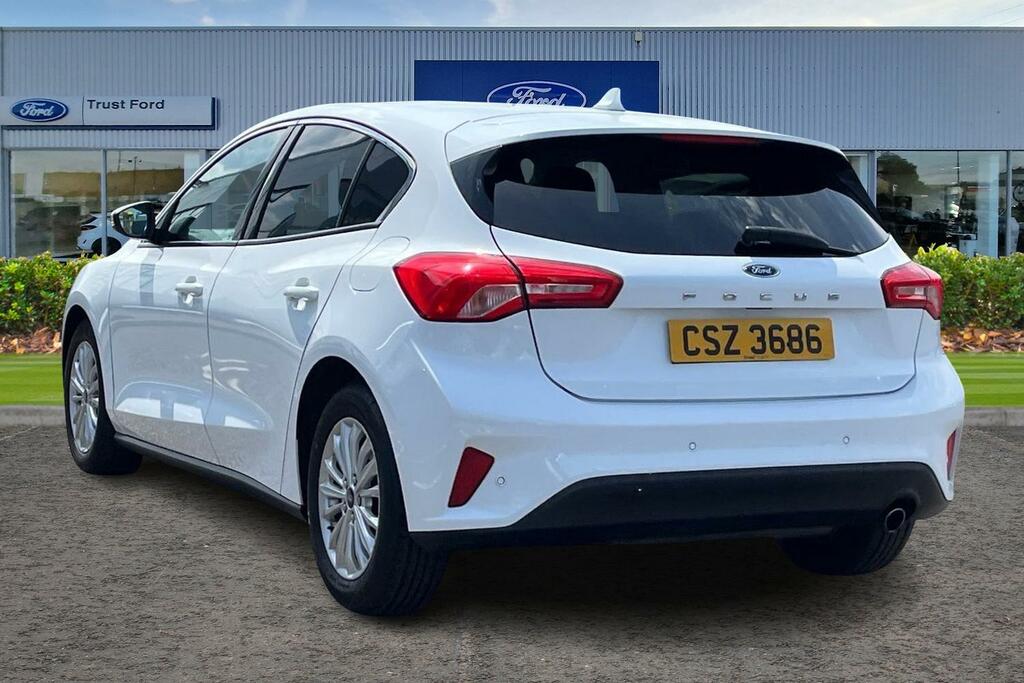 Ford Focus 1.0 Ecoboost 125 Titanium - Front Rear Senso CSZ3686 White #2