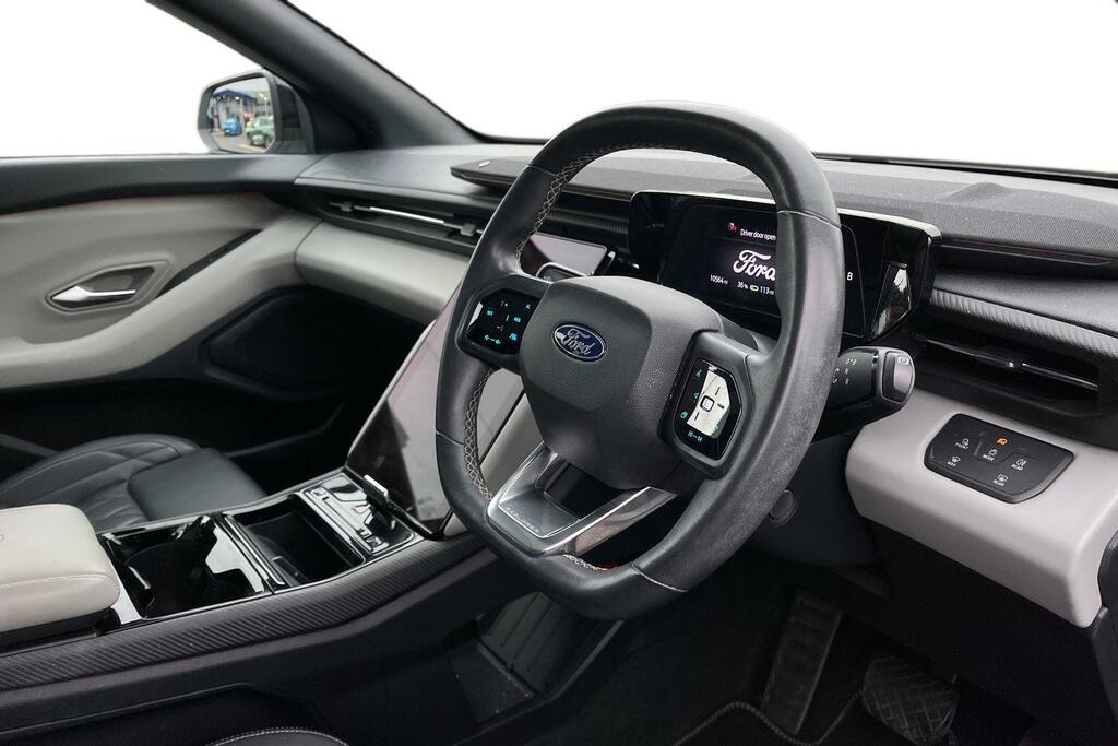 Ford Explorer 210Kw Premium 77Kwh 2024 Red #9