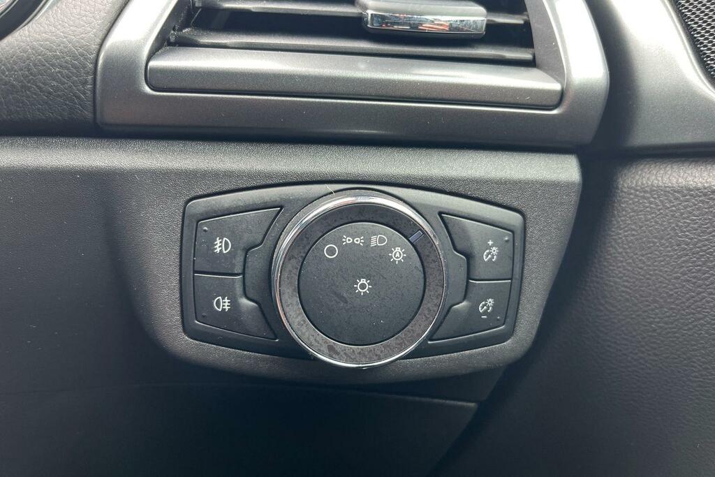 Ford Mondeo 1.5 Titanium 159 Blue #25