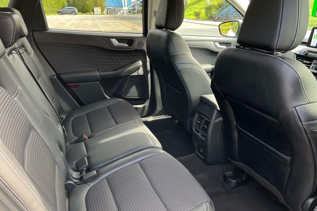 Ford Kuga 1.5 Ecoblue 120Ps 6 Spd St-line X Edition 5Dr. Grey #37