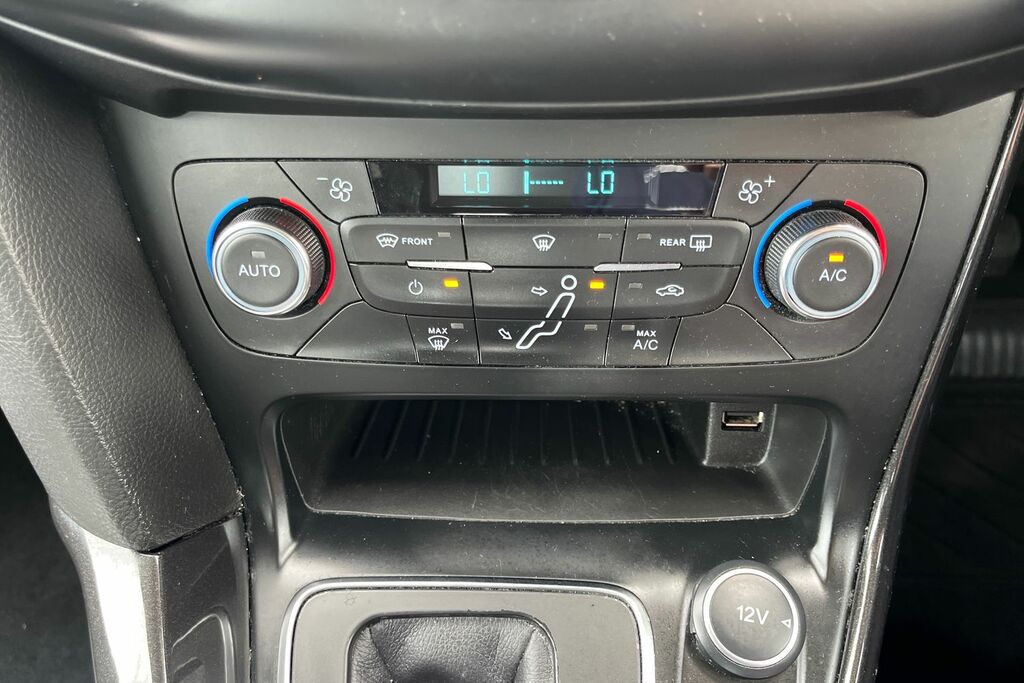 Ford Focus 1.5 Ecoblue St-line X Euro 6 Ss White #23