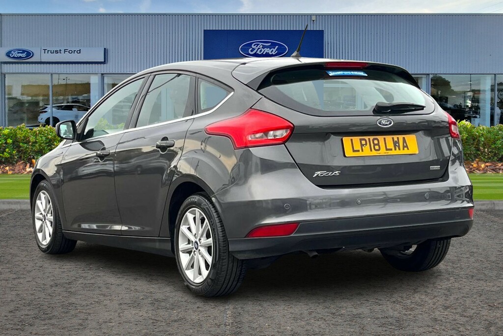 Ford Focus 1.0T Ecoboost Titanium Hatchback E Grey #2