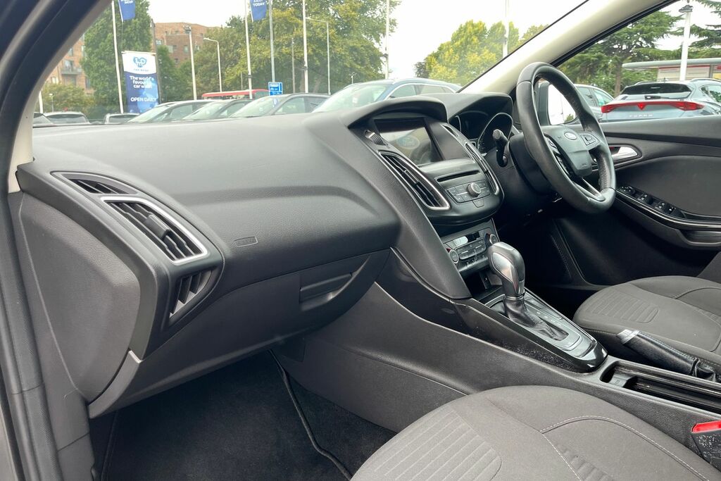 Ford Focus 1.5 Ecoblue St-line X Euro 6 Ss White #18