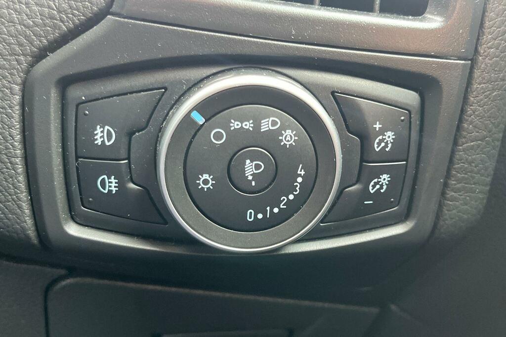 Ford Focus 1.5 Ecoblue St-line X Euro 6 Ss White #22
