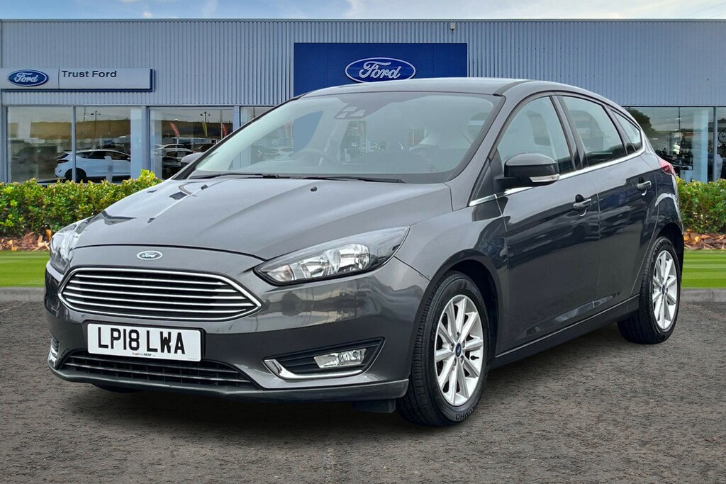 Ford Focus 1.0T Ecoboost Titanium Hatchback E Grey #5