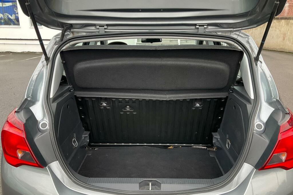 Vauxhall Corsa 1.4 75 Griffin Blue #21