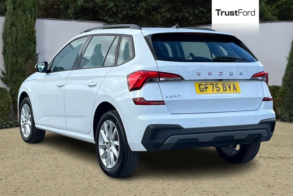 Skoda Kamiq 1.0 Tsi Se Edition Dsg White #2