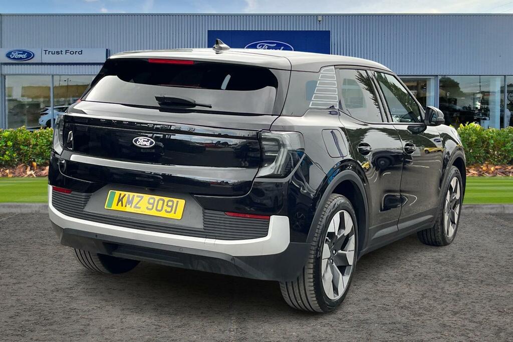 Ford Explorer Extended Range 79Kwh Premium Suv Black #4