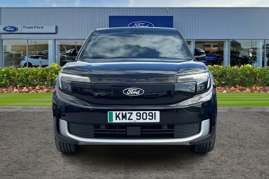 Ford Explorer Extended Range 79Kwh Premium Suv Black #6