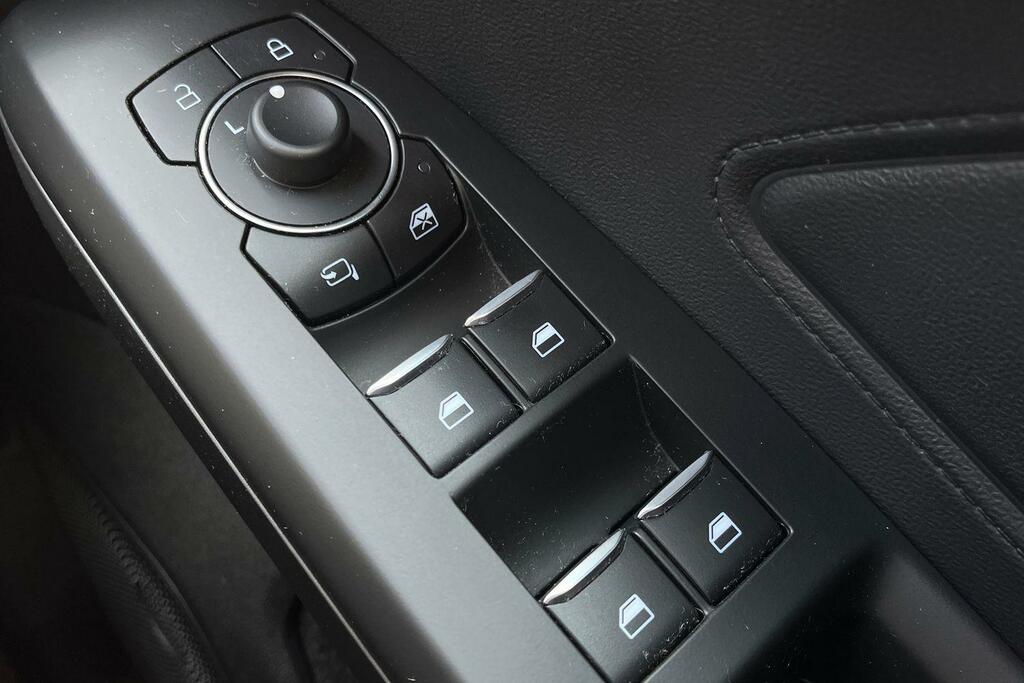 Ford Focus 1.0 Ecoboost Hybrid Mhev St-line Vign White #16